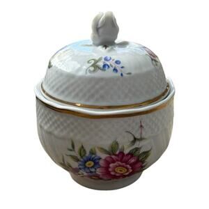 Vintage Hollohaza Porcelain Floral Candy Trinket Dish Jar w/ Lid Hungary 3D Rose